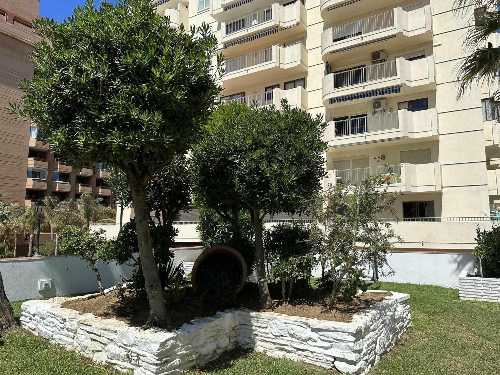Estudio Pyr Privado Frente Al Puerto De Фуэнхирола Экстерьер фото