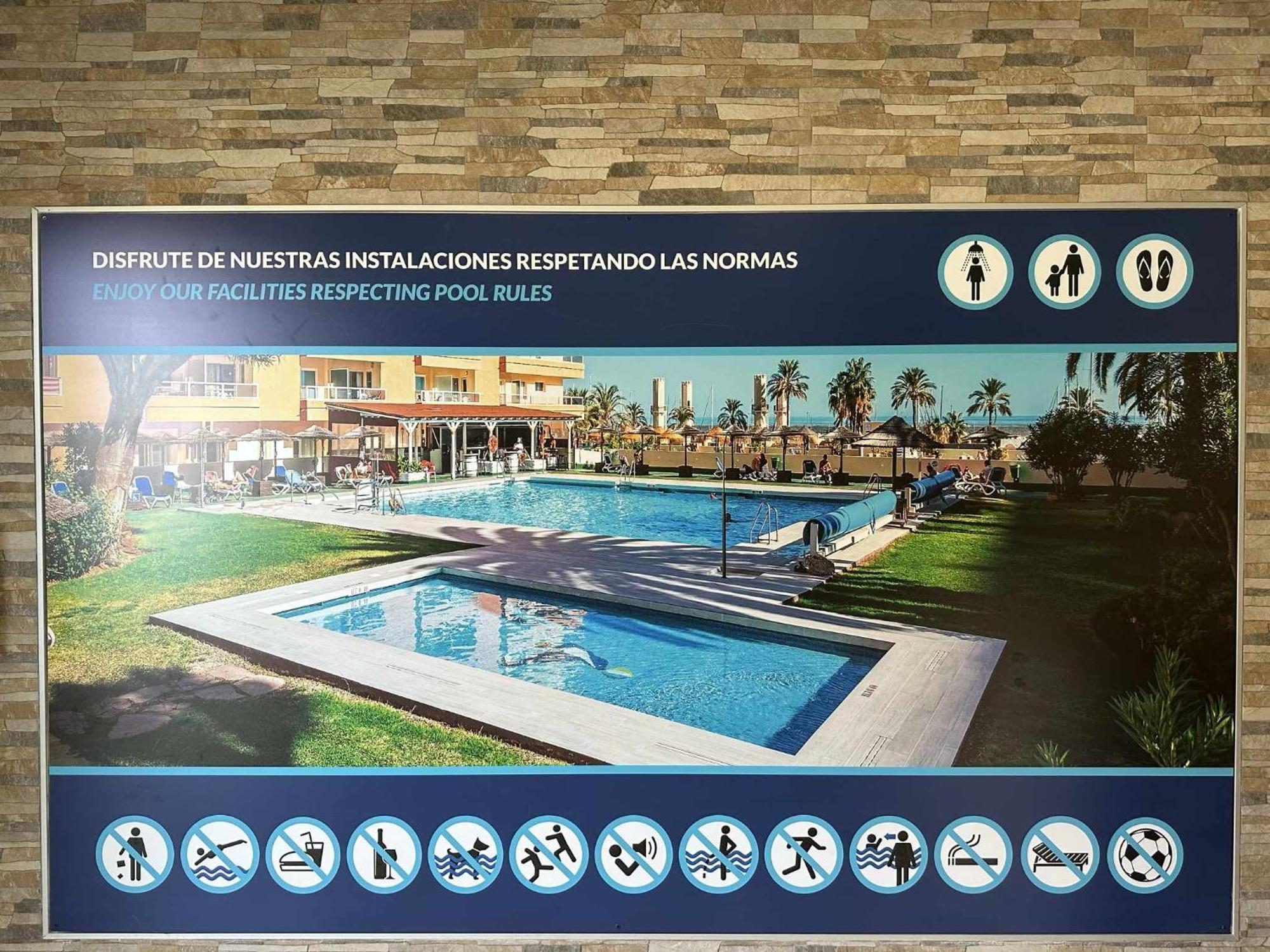Estudio Pyr Privado Frente Al Puerto De Фуэнхирола Экстерьер фото